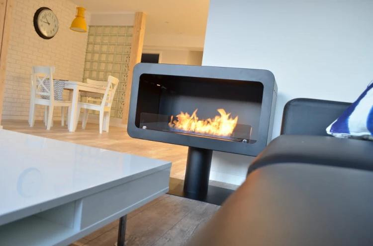 Biokominek wolnostojący INECCO czarny