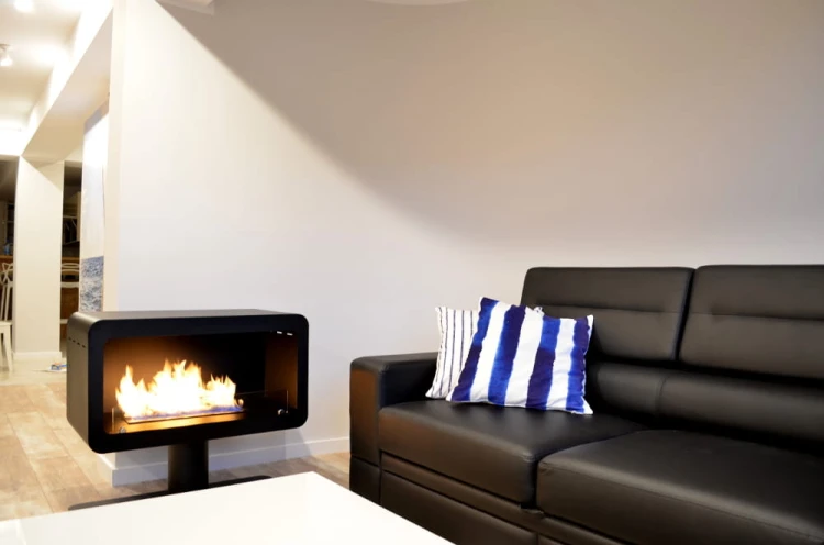 Biokominek wolnostojący INECCO czarny