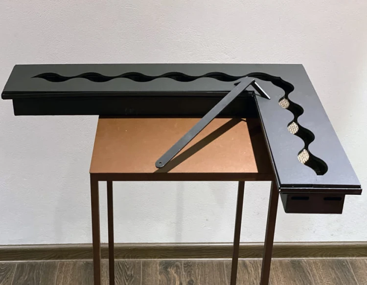 Palnik narożny Fala 740x470/160 czarny 3,5 l