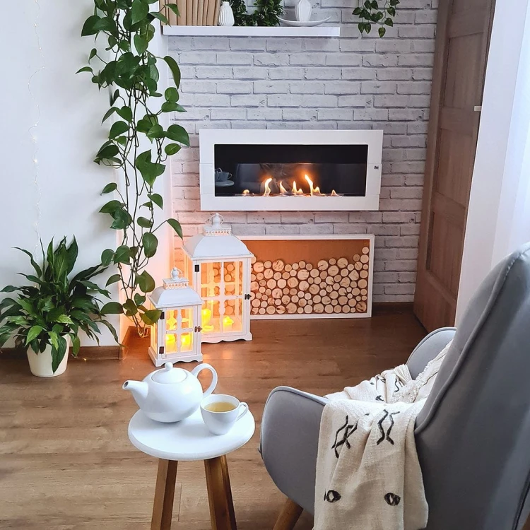 Biokominek wiszący 900x400 TÜV biały połysk z szybą