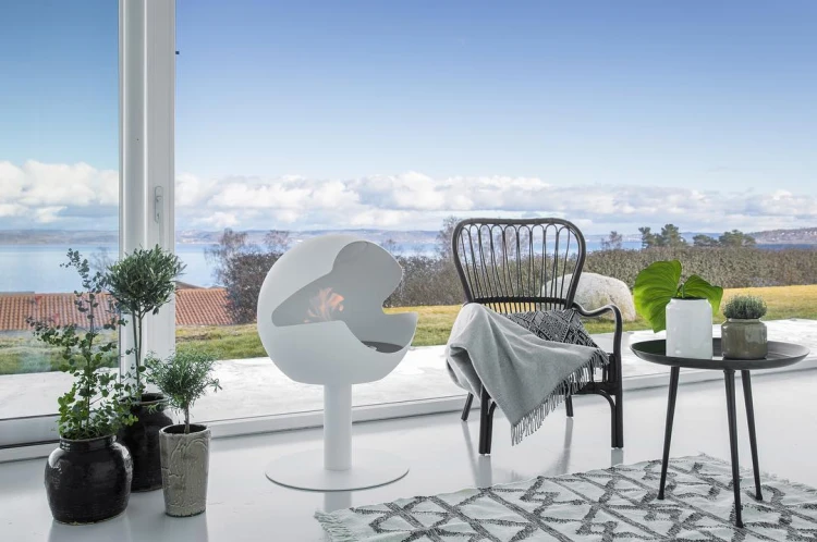 Biokominek wolnostojący VAUNI GLOBE HIGH WHITE