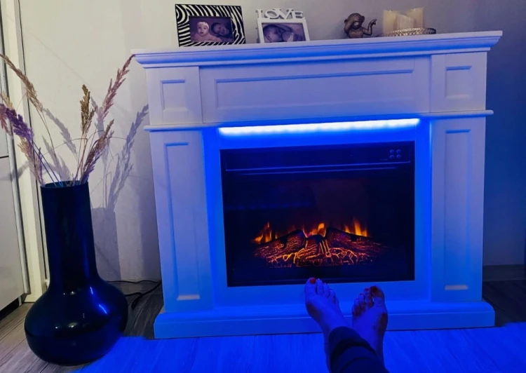 Kominek elektryczny portalowy ArtiFlame Linz AF23S biały LED