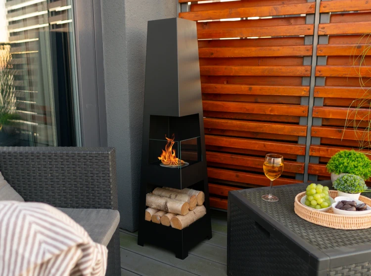 Biokominek wolnostojący PYRAMID GARDEN czarny mat