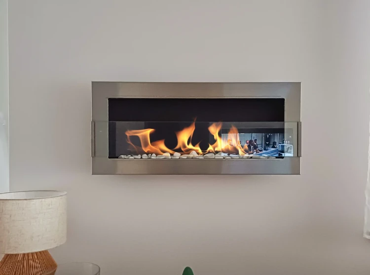 Biokominek wiszący 900x400 TÜV inox z szybą